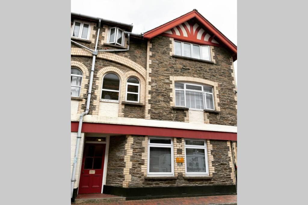 Beautiful 2 Bed Flat In The Heart Of Lynton Devon Exterior foto